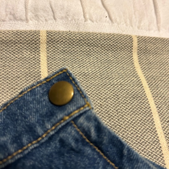 American Apparel Mini Flare Denim Skirt - Picture 6 of 9